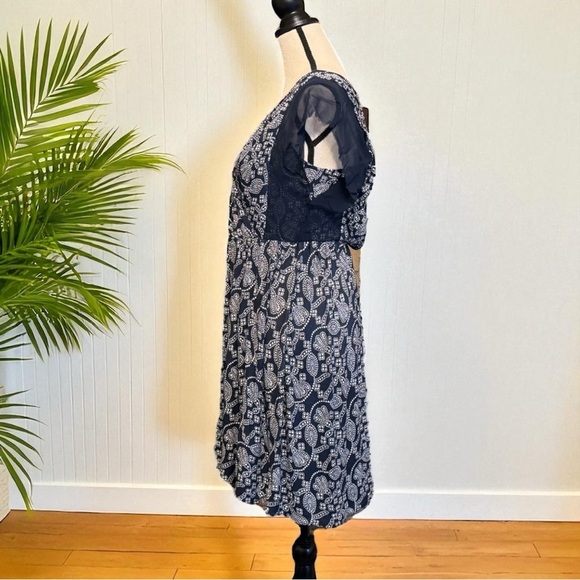 JUICY COUTURE Navy Blue & White Paisley Ruffle Sleeve Dress - Size P - Picture 13 of 16